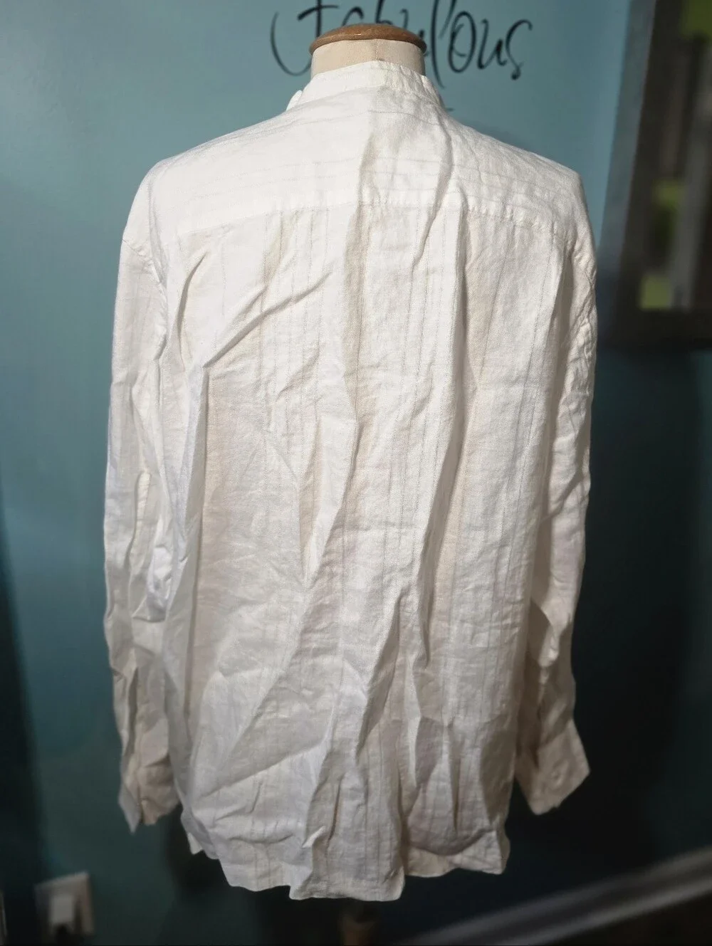 Banana Republic White Men's (UNISEX) Mandarin Collar Button-Down Shirt